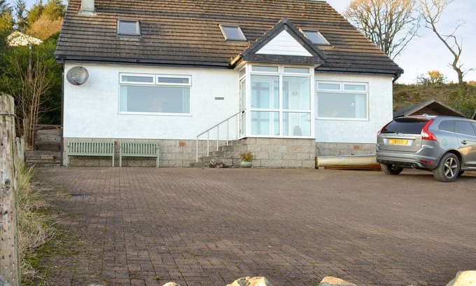 Tighnabruaich House | 4 bedroom accommodation in Tignabruaich