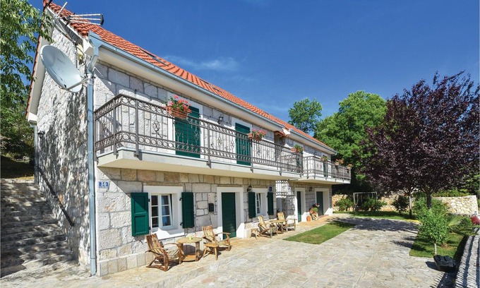Cista Provo House | 4 bedroom accommodation in Cista Provo