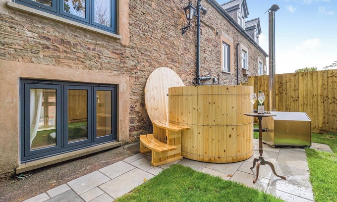 Peterchurch Cottage | 4 bedroom accommodation in Peterchurch, near Hereford