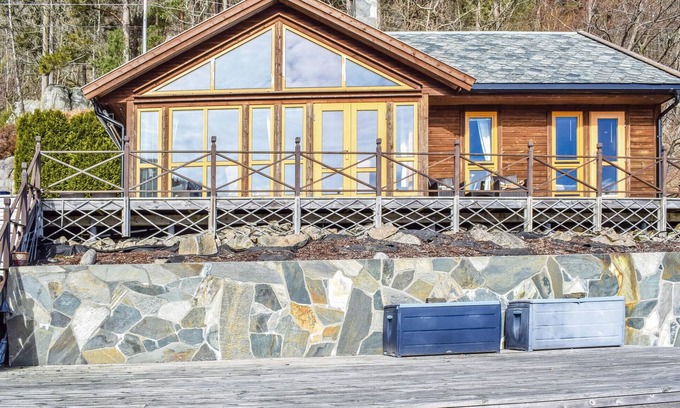 Farsund House | 4 bedroom cozy home in Farsund