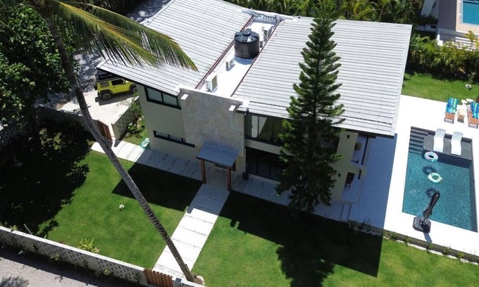 Puerto Bahia Villa | 4-bedroom Family Villa in Playa Portillo with AC and Generator. Enjoy paradise