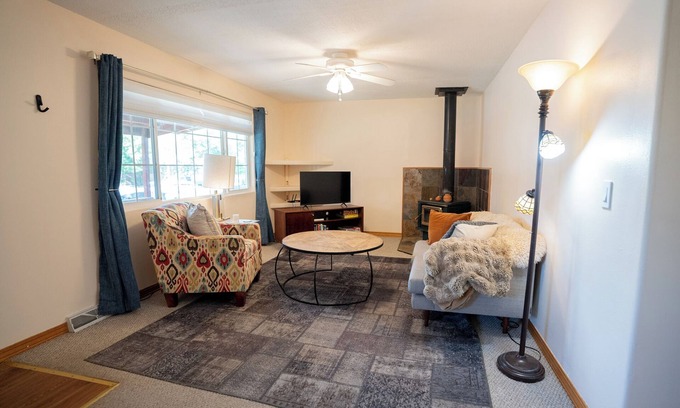Lander House | 4-Bedroom Home with Fenced Backyard