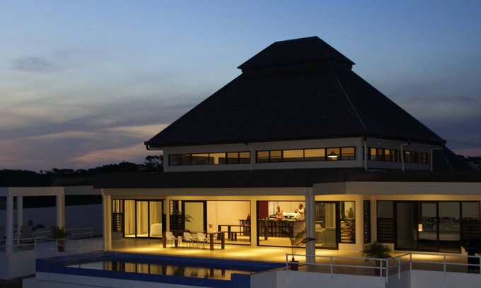 Sapphire Bay Villa | 4 Bedroom Pool Villa with Infinity Pool - Next to Love Island Season 7 Location