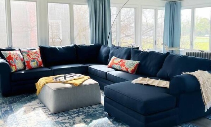 Tilghman House | 4-Bedroom Retreat: Modern, Pet-Friendly