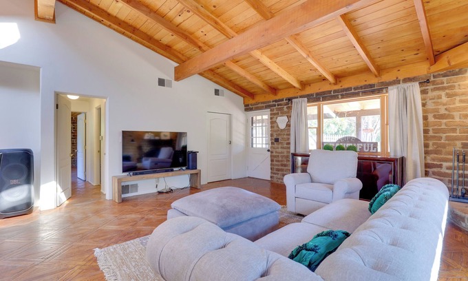 Valley Center Cabin | 4 Mi to Lake Wohlford: Cabin in Escondido
