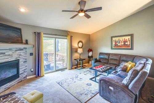 LaPlatte I House | 4 Mi to Offutt AFB - Family Home in Omaha Suburbs!