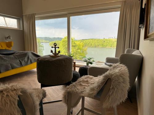 Olpe Apartment | #4 Ommi Kese Suite PIRAT Sauna Balkon Seeblick