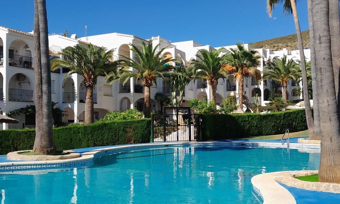 Peniscola Apartment | 4-person apartment, sea view, swimming pool, private parking, air conditioning, WiFi.