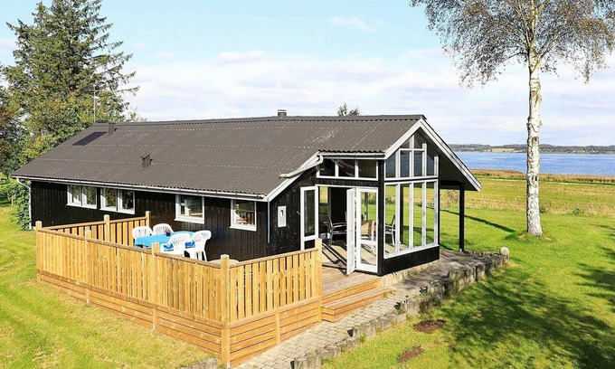 Hojslev House | 4 person holiday home in Højslev