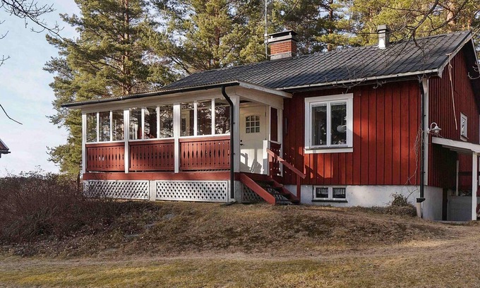 Arjang House | 4 person holiday home in ÅRJÄNG