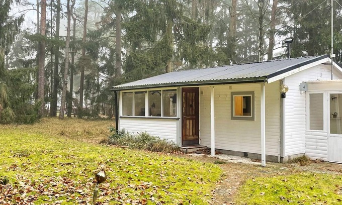 Sandskogen House | 4 person holiday home in LÖDDEKÖPINGE