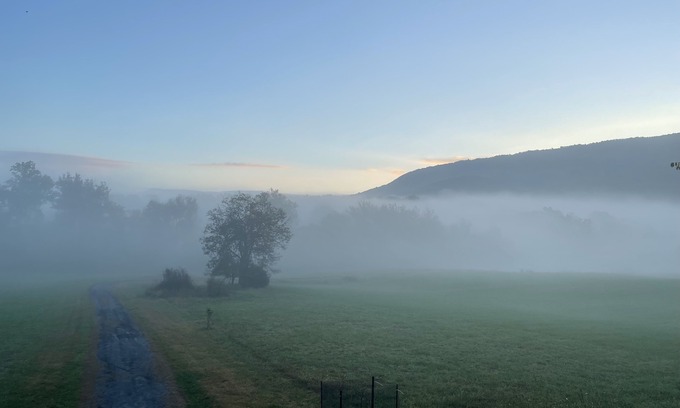 Fishers Hill Cottage | 4 season fun & spectacular views, right out the front door.
