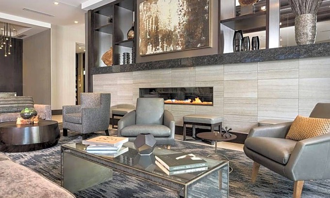 Edgewater Hotel | 4-Star Hotel ∙ Courtyard by Marriott Edgewater NYC Area