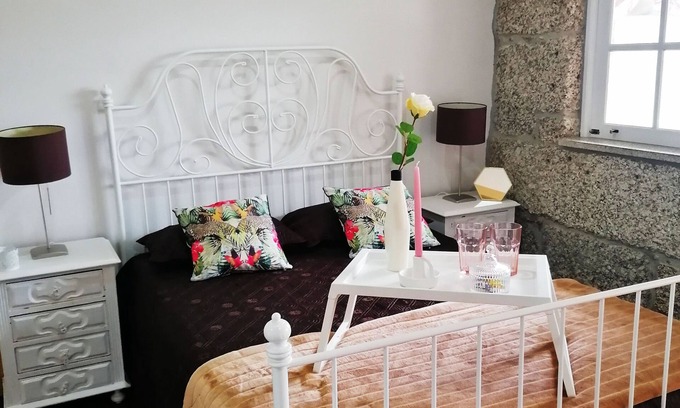 Oliveira do Castelo Apartment | 4-The Studio Apartment