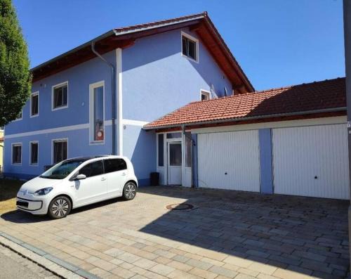 Traunreut Apartment | 4 Zimmer Wohnung im 1. Stock