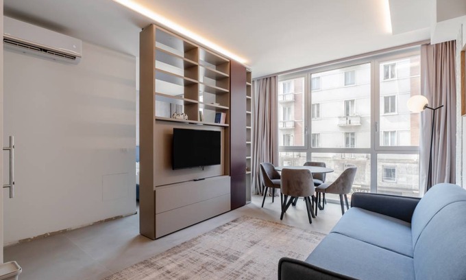 Central Station Apartment | 40 m² Apartment ∙ 1 bedroom ∙ 4 guests