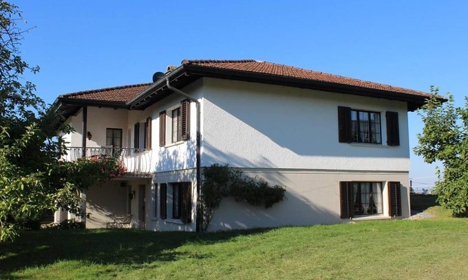 Altnau Apartment | 40 m² Apartment ∙ 1 bedroom ∙ 4 guests