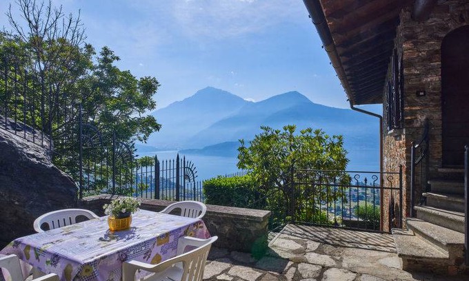 Consiglio di Rumo Apartment | 40 m² Apartment ∙ 1 bedroom ∙ 4 guests