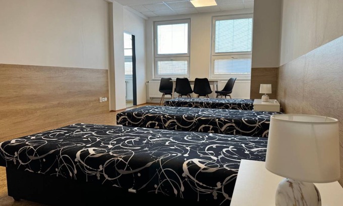 Usti nad Labem Apartment | 40 m² Serviced apartment ∙ 5 guests