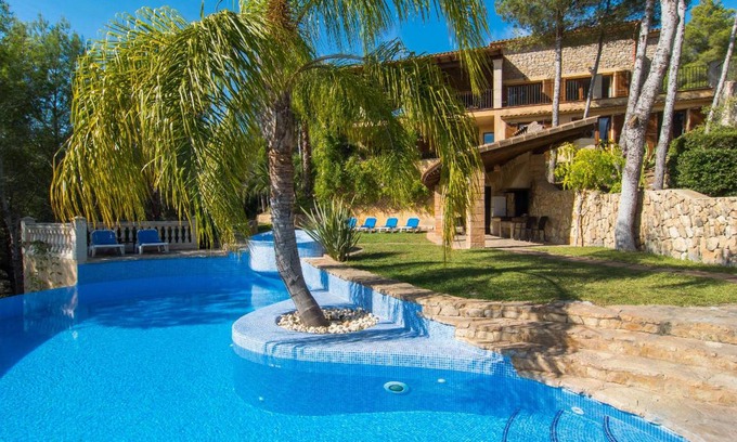 Manacor House | 400 m² House ∙ 6 bedrooms ∙ 12 guests