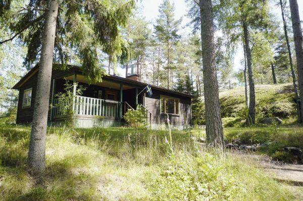 Flen House | 42 m² House ∙ 2 bedrooms ∙ 4 guests