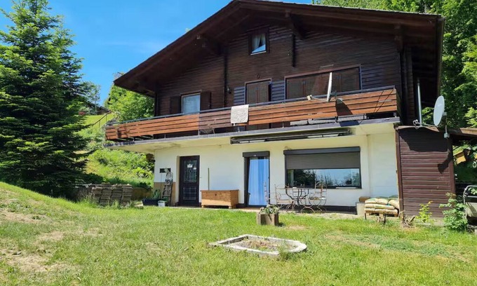 Windorf House | 42a.vacation in Bavaria near Pullmancity. Nature with garden