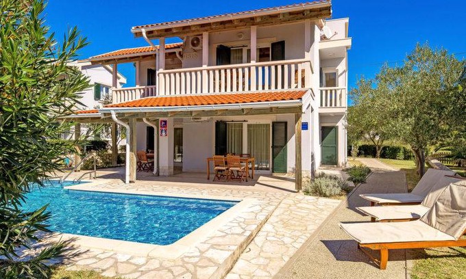 Rab Apartment | 45 m² Apartment ∙ 1 bedroom ∙ 4 guests