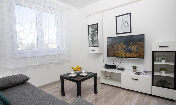Vinkovci Apartment | 45 m² Apartment ∙ 1 bedroom ∙ 4 guests