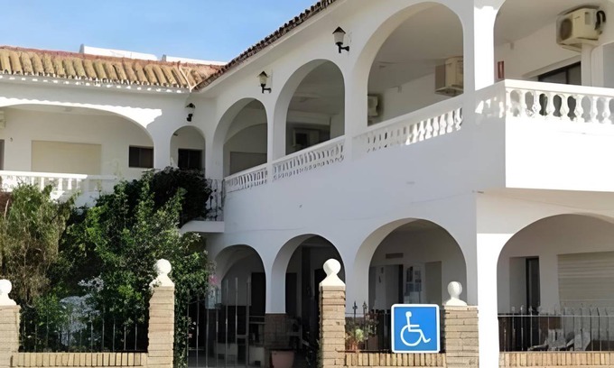 Bolonia Apartment | 45 m² Apartment ∙ 2 bedrooms ∙ 5 guests