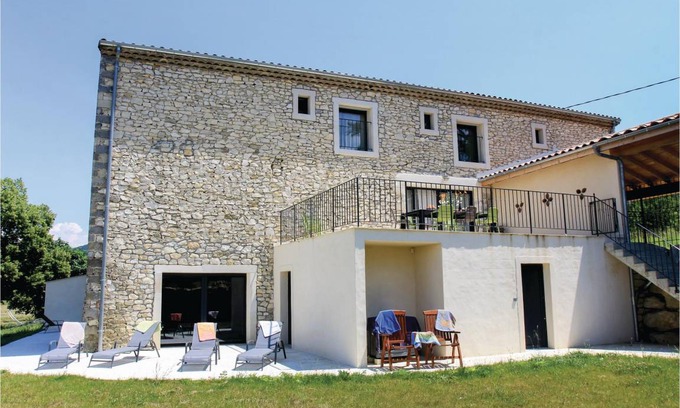 La Touche House | 470 m² House ∙ 6 bedrooms ∙ 12 guests
