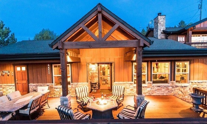 Crooked River Ranch House | 4BR/3Bth, Bend Country Pastoral 9 Mt View, Quiet Peaceful 9 Acre Getaway Retreat