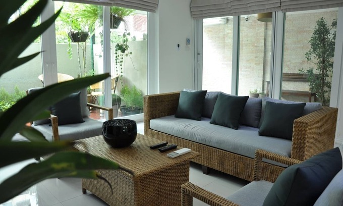 Ekkamai House | 4BR, Cozy & Fashionable house