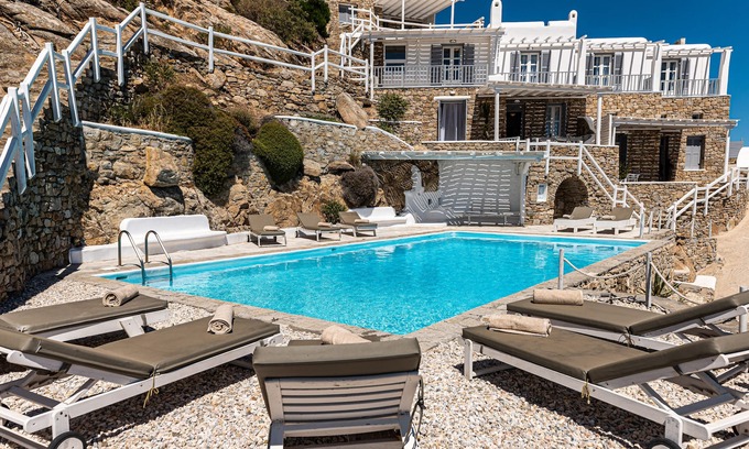 Psarou Villa | 4BR Villa Thelgo Mykonos I