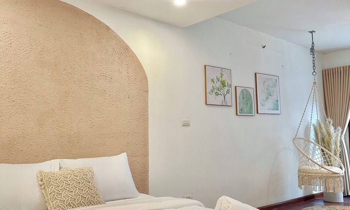 Hoan Kiem House | 4BRs-CozyHome with full amenities near Old Quarter and Hanoi Opera House