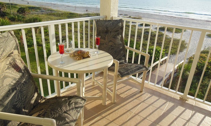 Cocoa Beach Condo | 4th Floor Direct Ocean Front Corner Condo With Fantastic views & reviews