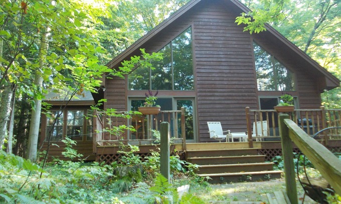 Central Lake House | 4th of July and great dates in June and August 2024 available!