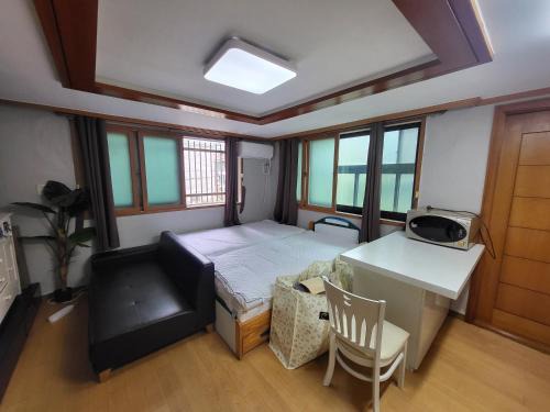 Yeoksam Villa | 5-2202 #Gangnam Stn, 5-min #Yeoksam Stn, 3-min #OTT #Concierge Gangnam Managed