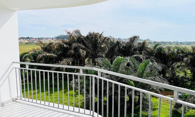 Entebbe Apartment | 5 Bedroom 5 Bathroom Apartment Entebbe with Palm View Balcony