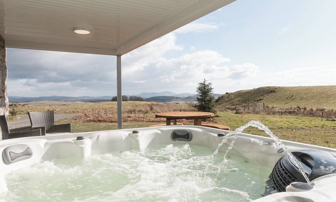 Castle Douglas Cottage | 5 bedroom accommodation in Ringford, near Castle Douglas