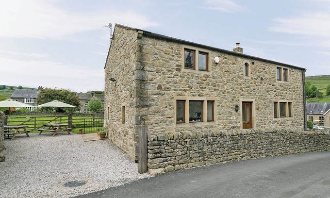 Hebden Cottage | 5 bedroom accommodation in Hebden, near Skipton