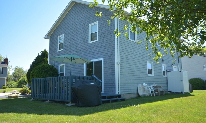 Eastward Look House | 5 Bedroom available for URI 2024/2025