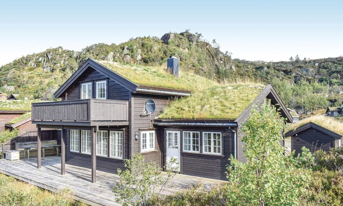 Ljosland House | 5 bedroom stunning home in åseral