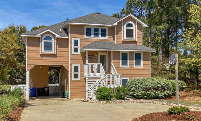 Sea Acres House | 5 BR Oceanside Home in Duck - Short Walk to Shops & Restaurants