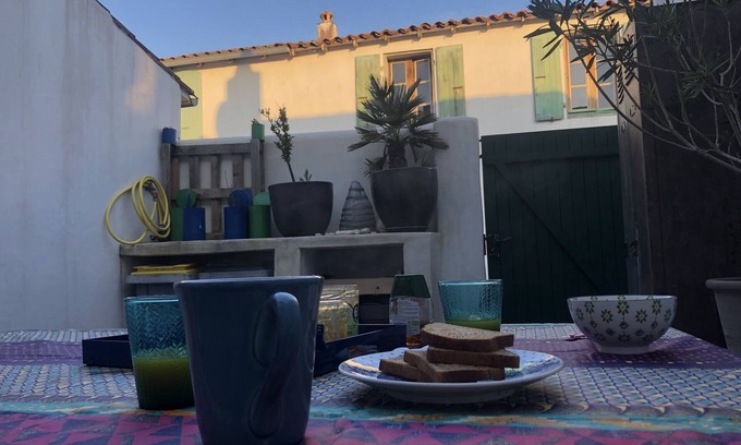 Ars-en-Re House | 5 minutes from the Côte Sauvage, a small house combining aesthetics and comfort