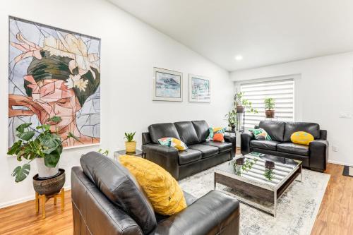 Aurora House | 5 Mi to Cherry Creek State Park Home with Yard!
