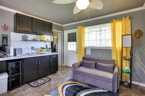 Glenwood House | 5 Mi to Mt Vernon Shops Peaceful Cottage!