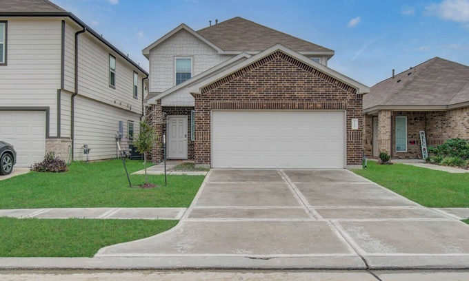 Atascocita House | 5 Min from Lake Houston W/Community Pool!