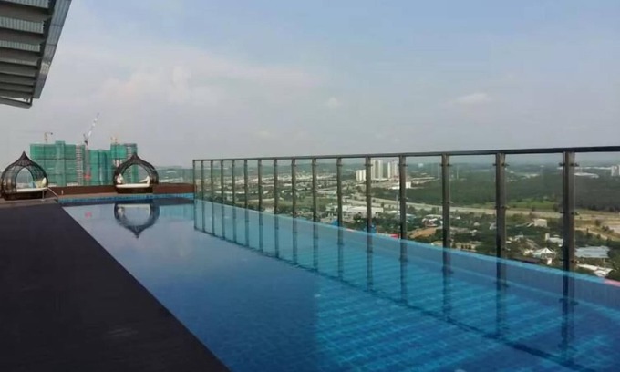 Medini Apartment | 5 min Walk to Legoland JB- Luxury Family