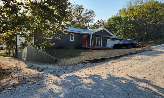 Warsaw House | 5 minutes from Downtown Warsaw! Remodeled Home W/Game Room, Deck & Fenced Yard.