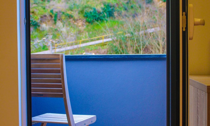 Gois Cottage | 5 Minutes from the River Beach, Twin Room in Góis in a Quiet Rural Place